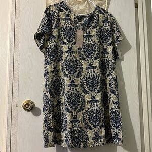 EMERY ROSE  size LARGE shirt with tribal ethnic features NWT BOHO